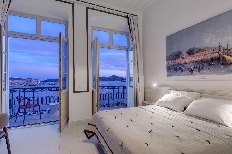 Skylight image