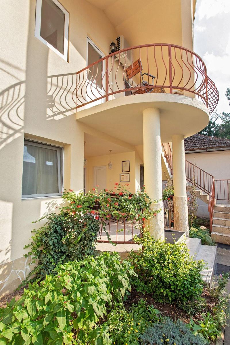 Casa Ormenisan image