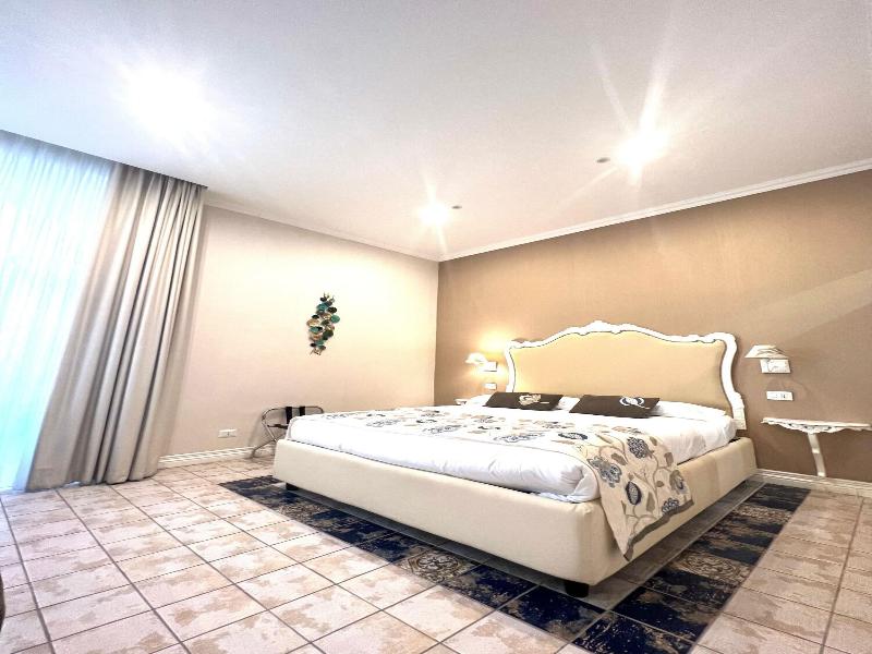 Certosa Suite image