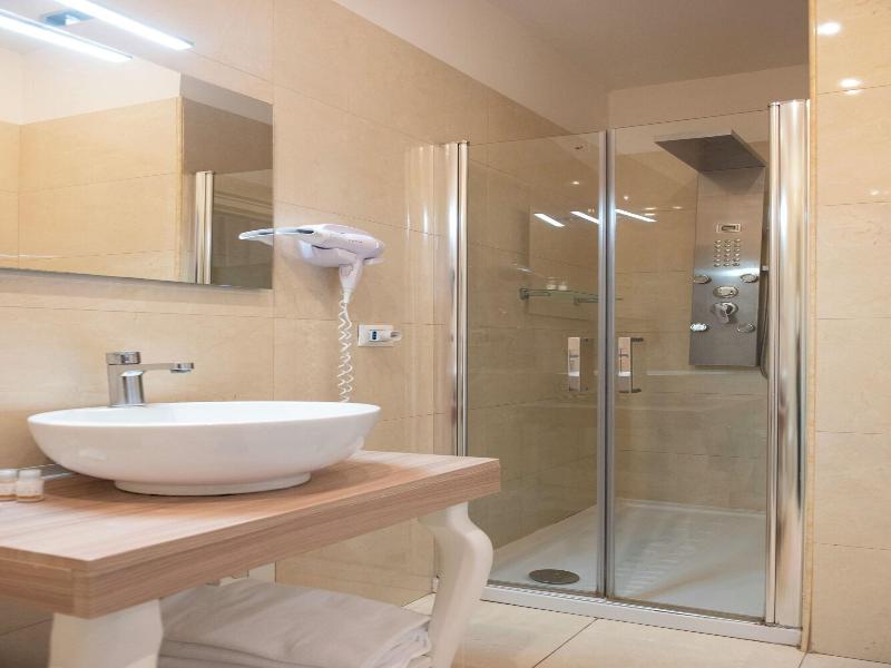 Certosa Suite image