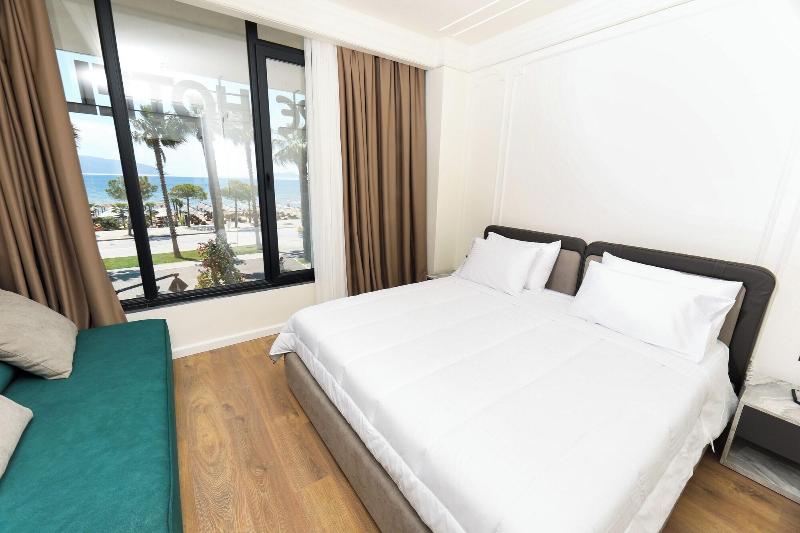 Hotel Adore image