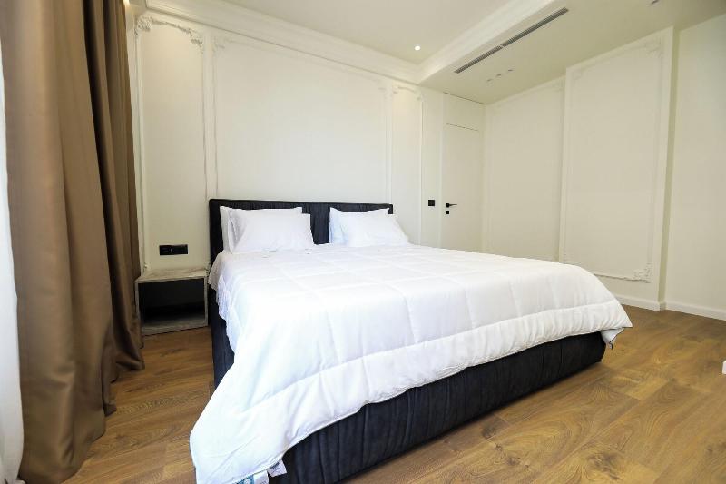 Hotel Adore image
