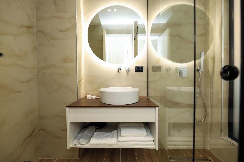 Hotel Adore image
