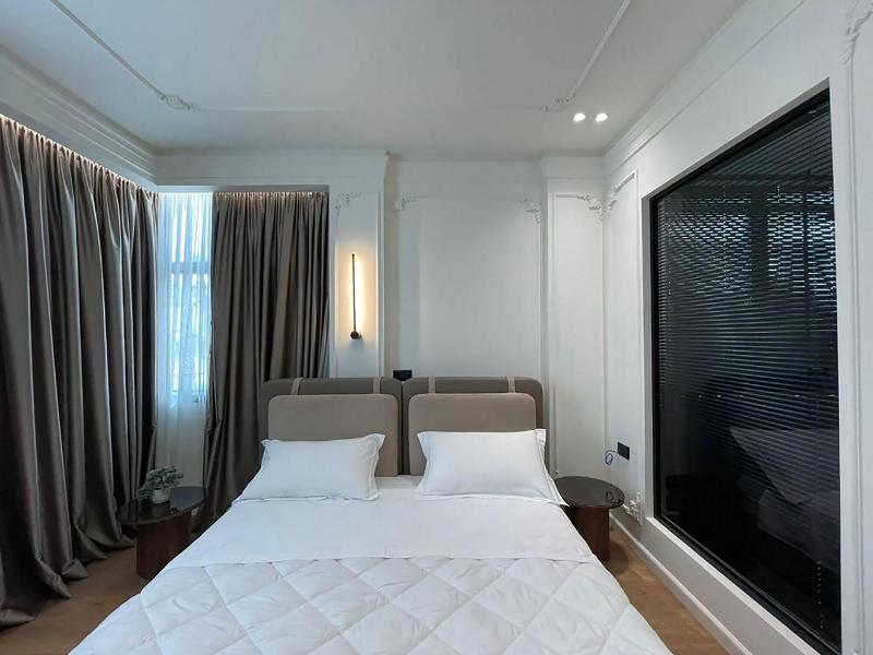 Hotel Adore image
