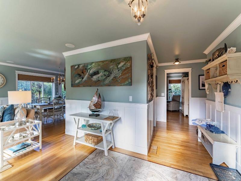 Truly A Treasure By Avantstay Walk To Beach Patio image