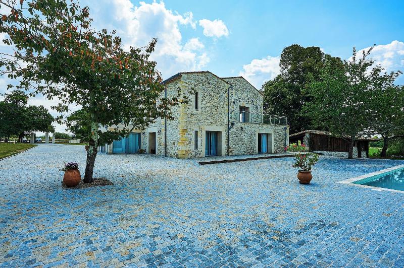 Domaine De Badine image