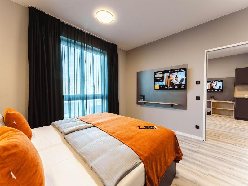 Juststay Ma Nchen Hotel Apartments image