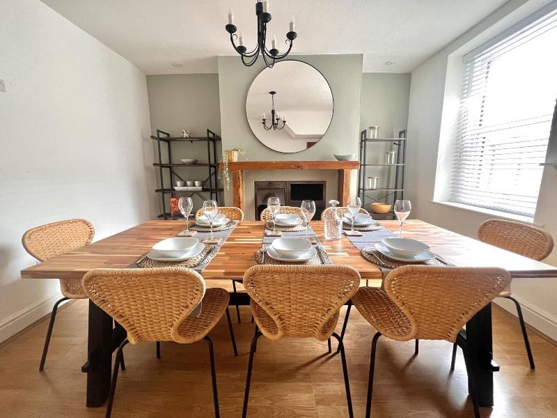Seaside Haven At Willowdene Cottage image