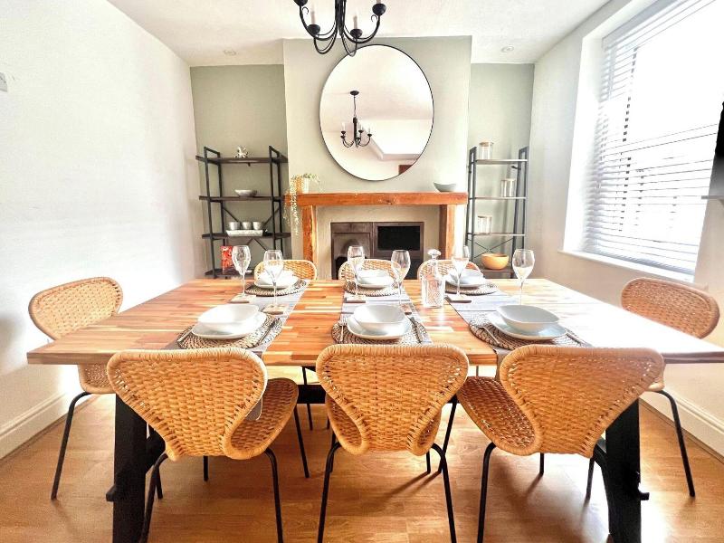 Seaside Haven At Willowdene Cottage image