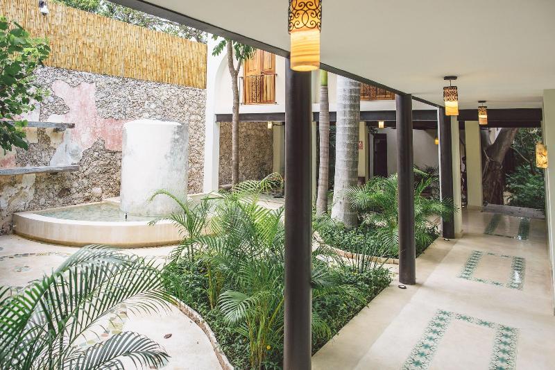 Treehouse Boutique Hotel Adults Only