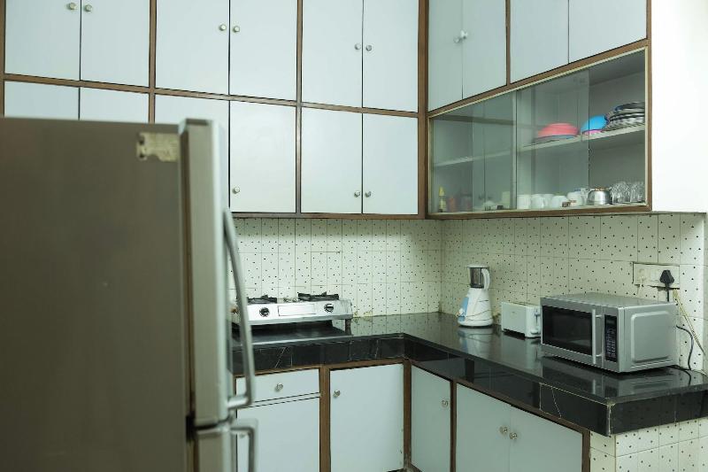 Room In B B Hauz Khas 3 Rooms Bnb image