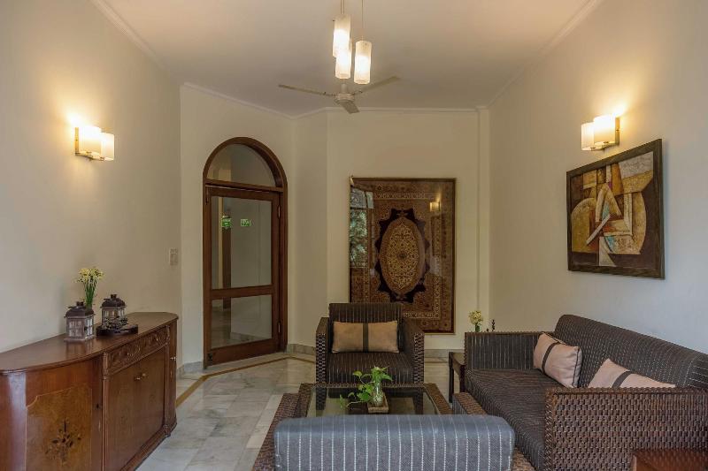 Room In B B Hauz Khas 3 Rooms Bnb image