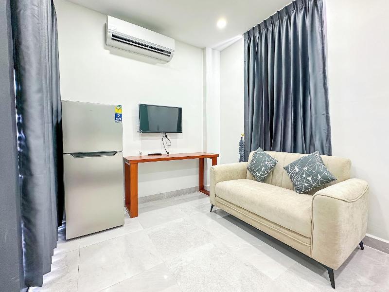 C Hotel image