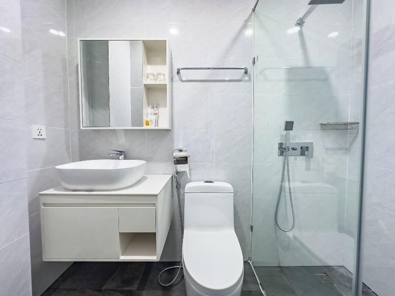 C Hotel image