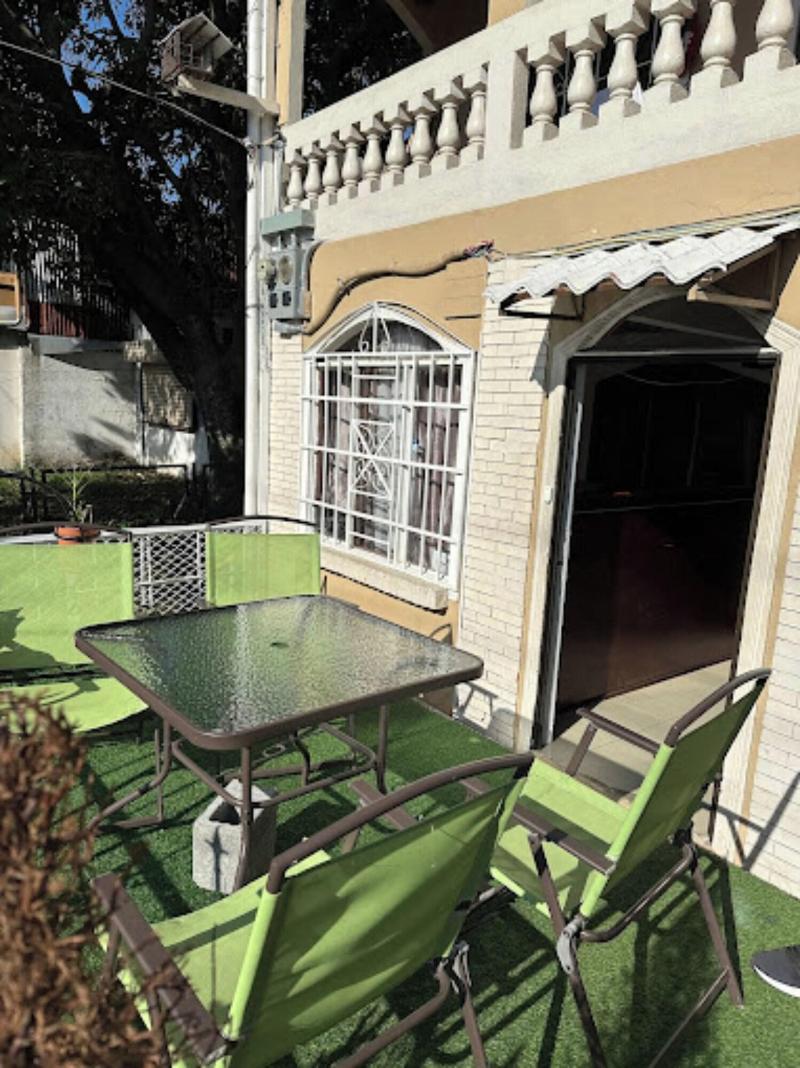 Rivera Family Airport Apartments