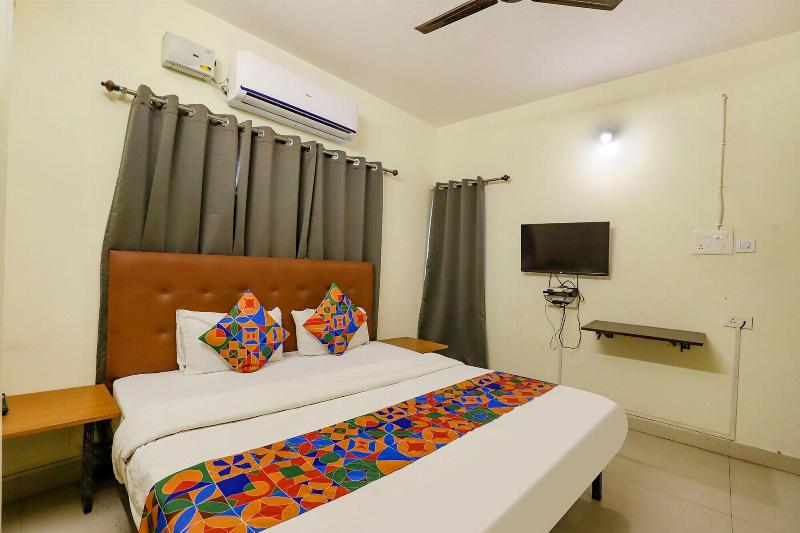 Fabexpress Osca Inn image