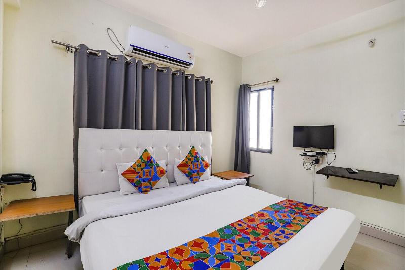 Fabexpress Osca Inn image