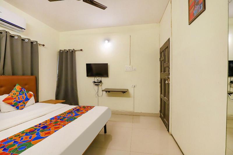 Fabexpress Osca Inn image