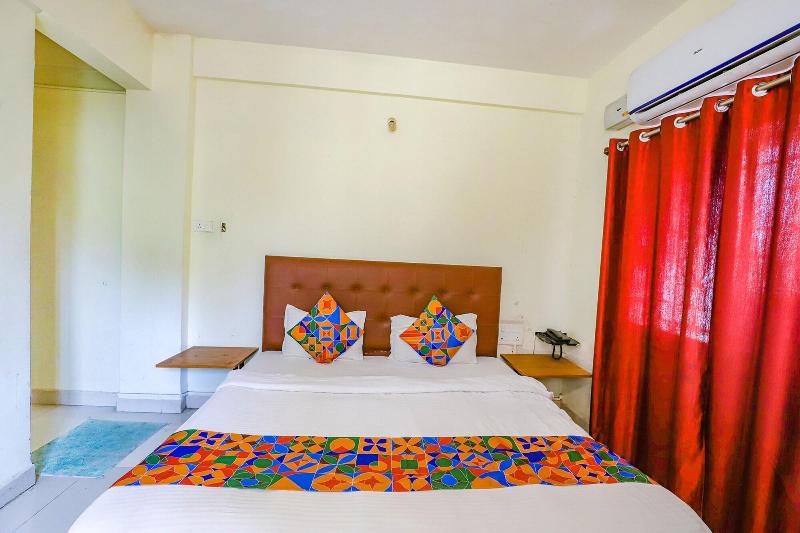 Fabexpress Osca Inn image