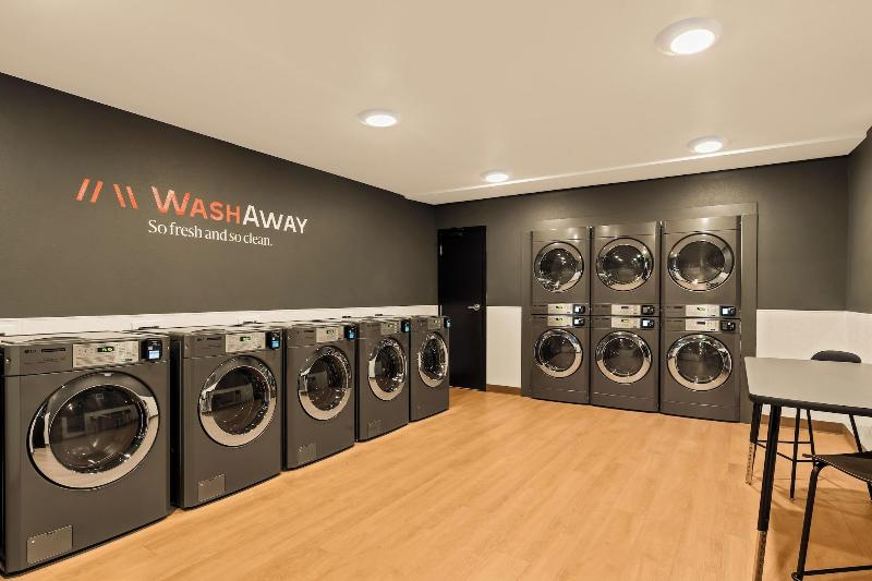 Livaway Suites Tri Cities Richland image