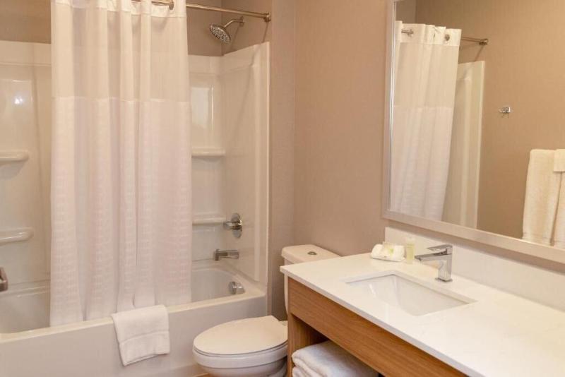 Livaway Suites Tri Cities Richland image