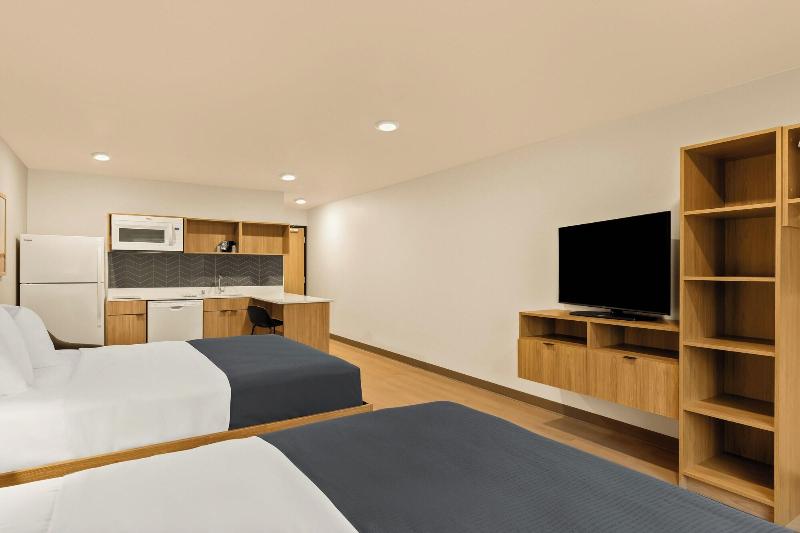 Livaway Suites Tri Cities Richland image