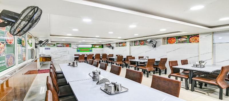 Fabhotel Srinivasa Guest House image