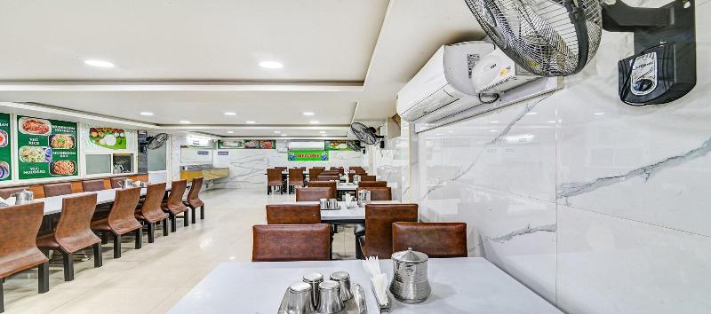 Fabhotel Srinivasa Guest House image