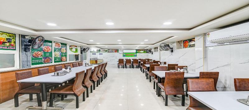 Fabhotel Srinivasa Guest House image