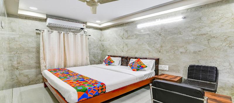 Fabhotel Srinivasa Guest House image