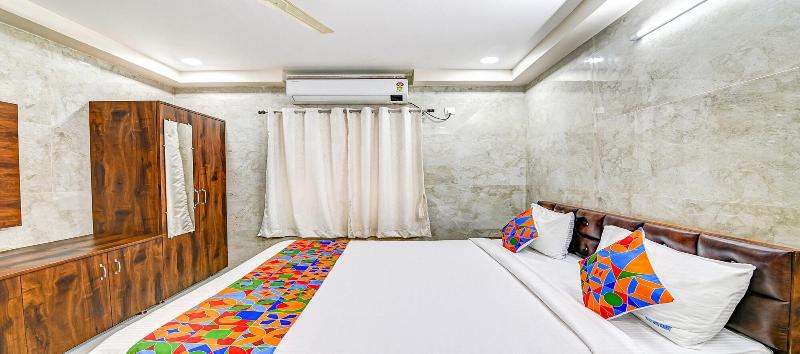 Fabhotel Srinivasa Guest House image