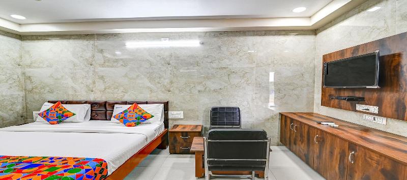 Fabhotel Srinivasa Guest House image