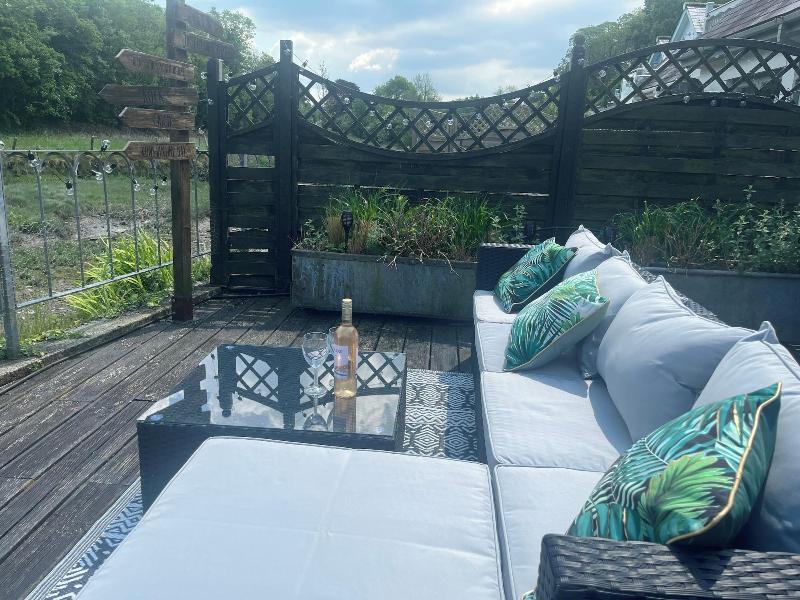 Creek View Cottage Little Petherick 2 Bedrooms image