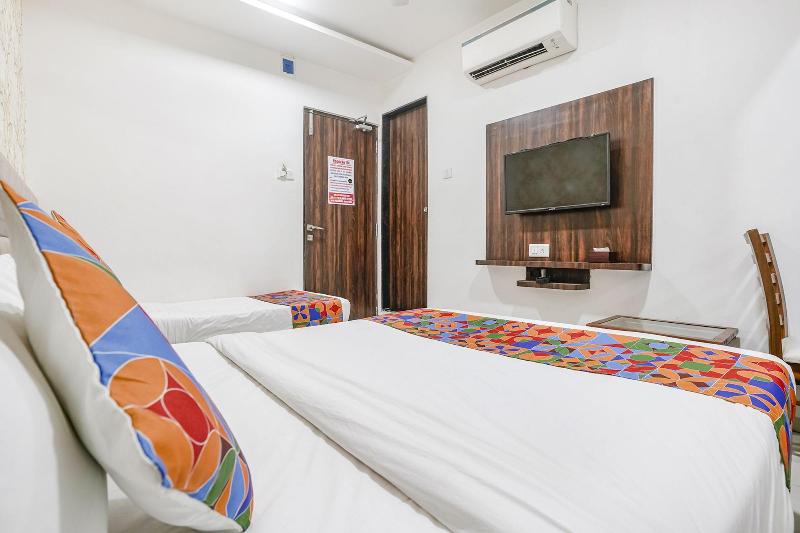 Fabhotel Elvis Inn image