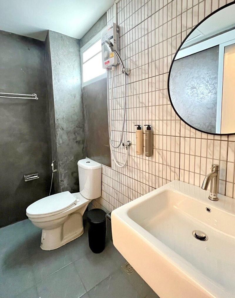 Bedter Hotel Phang Nga image