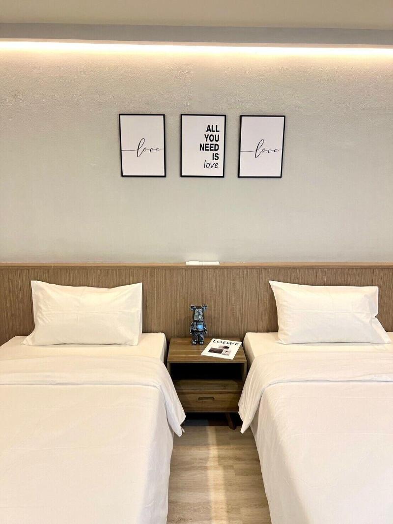 Bedter Hotel Phang Nga image