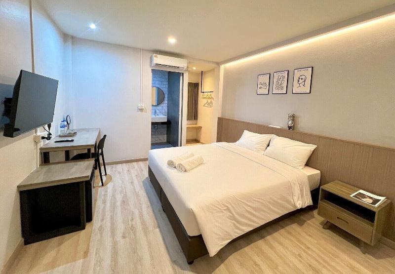 Bedter Hotel Phang Nga image