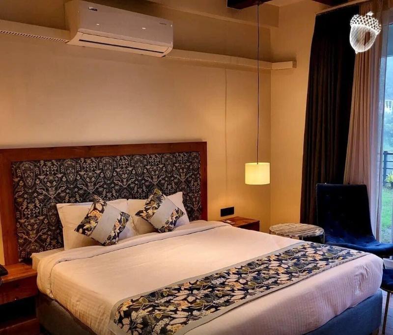 The Cozy Acorn Resort image