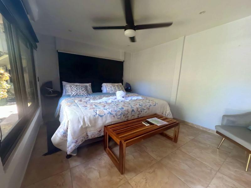 Parti Gras Hotel Villas En Potrero image