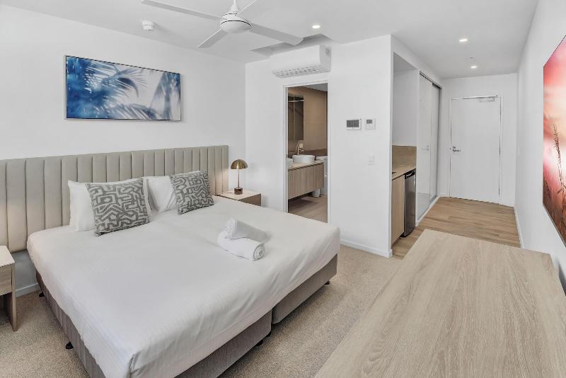 Lowanna Beach Resort By Direct Collective image