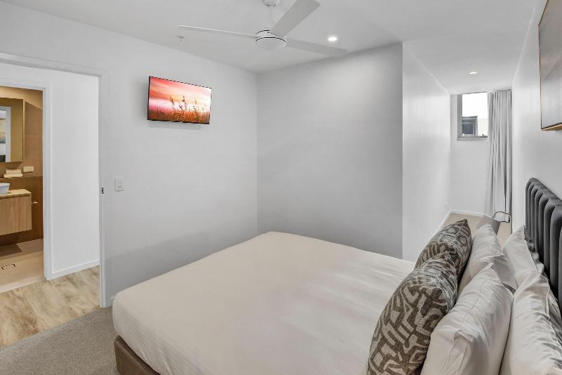 Lowanna Beach Resort By Direct Collective image