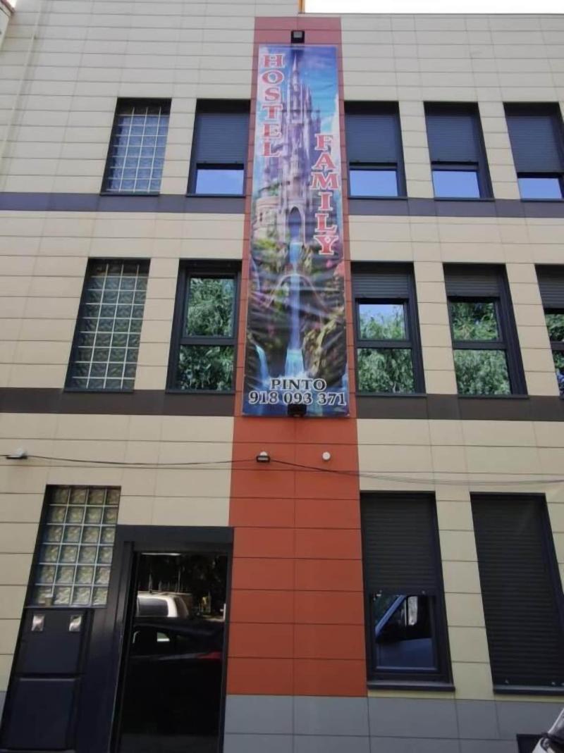 Familyhostel image