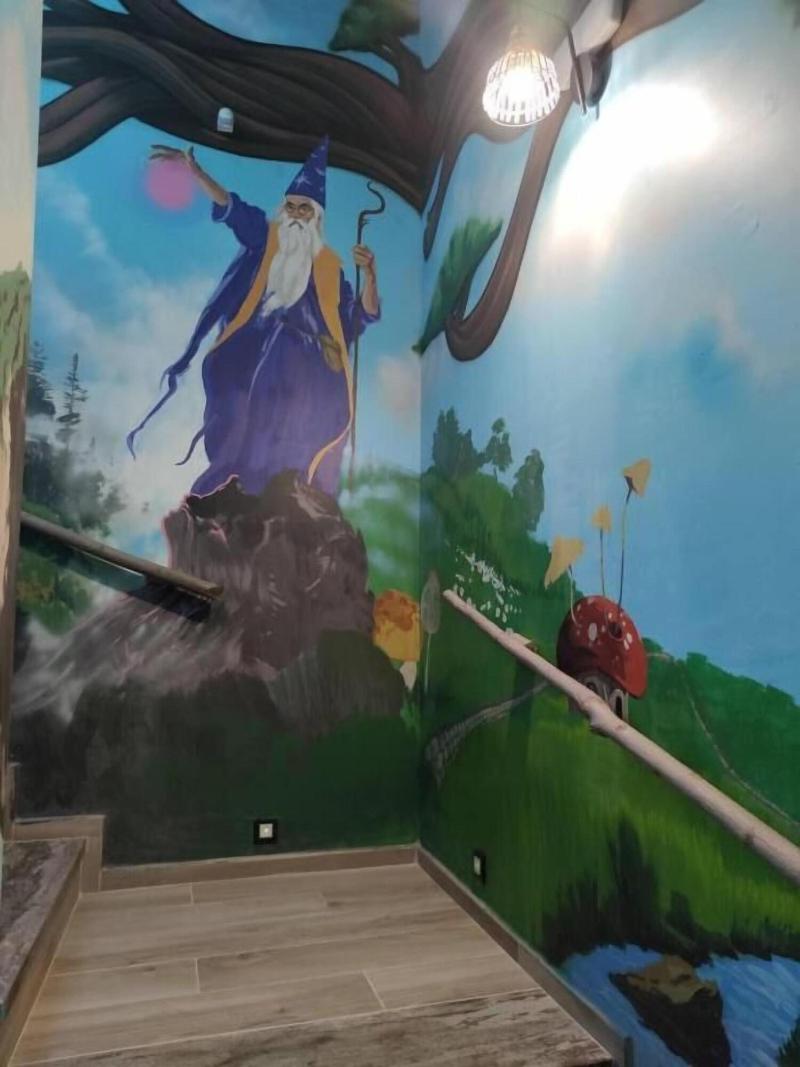 Familyhostel image