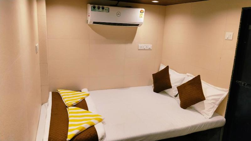 Nadim Tiger Residency image
