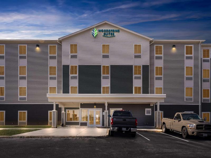 Woodspring Suites Easton Nazareth image