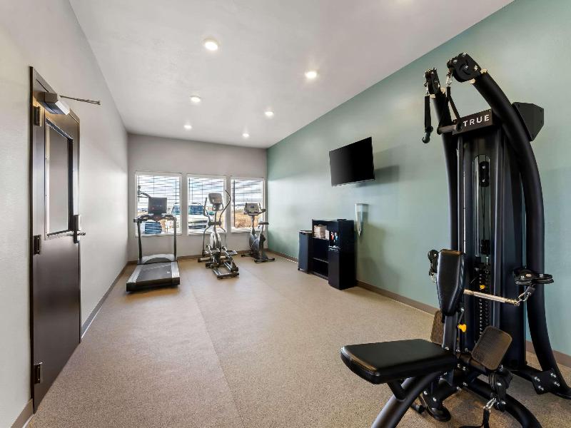 Woodspring Suites Easton Nazareth image
