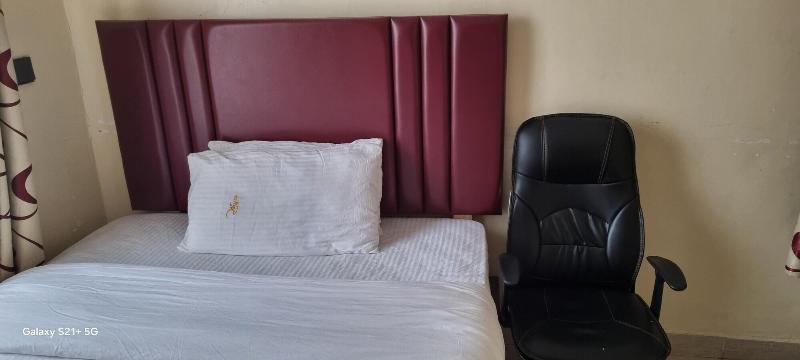 Elegant Apartment Jkia image