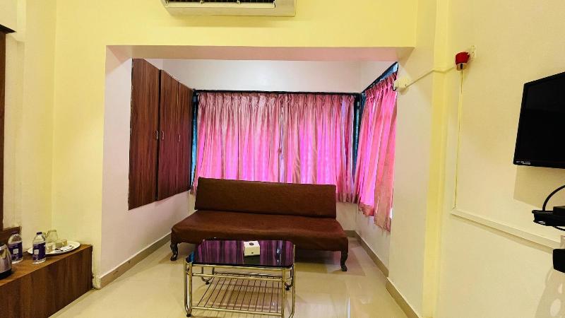 Ishwar Inn Resort image