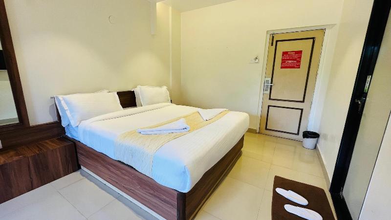 Ishwar Inn Resort image
