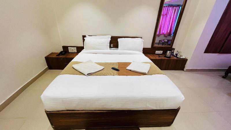 Ishwar Inn Resort image